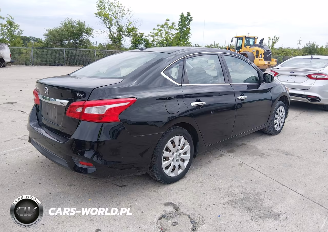 2017 Nissan Sentra Sv VIN:3N1AB7AP4HY215632 - 4