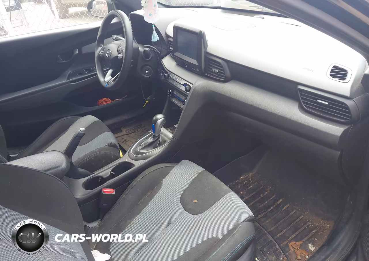 2019 Hyundai Veloster 2.0 VIN:KMHTG6AF6KU003913 - 5