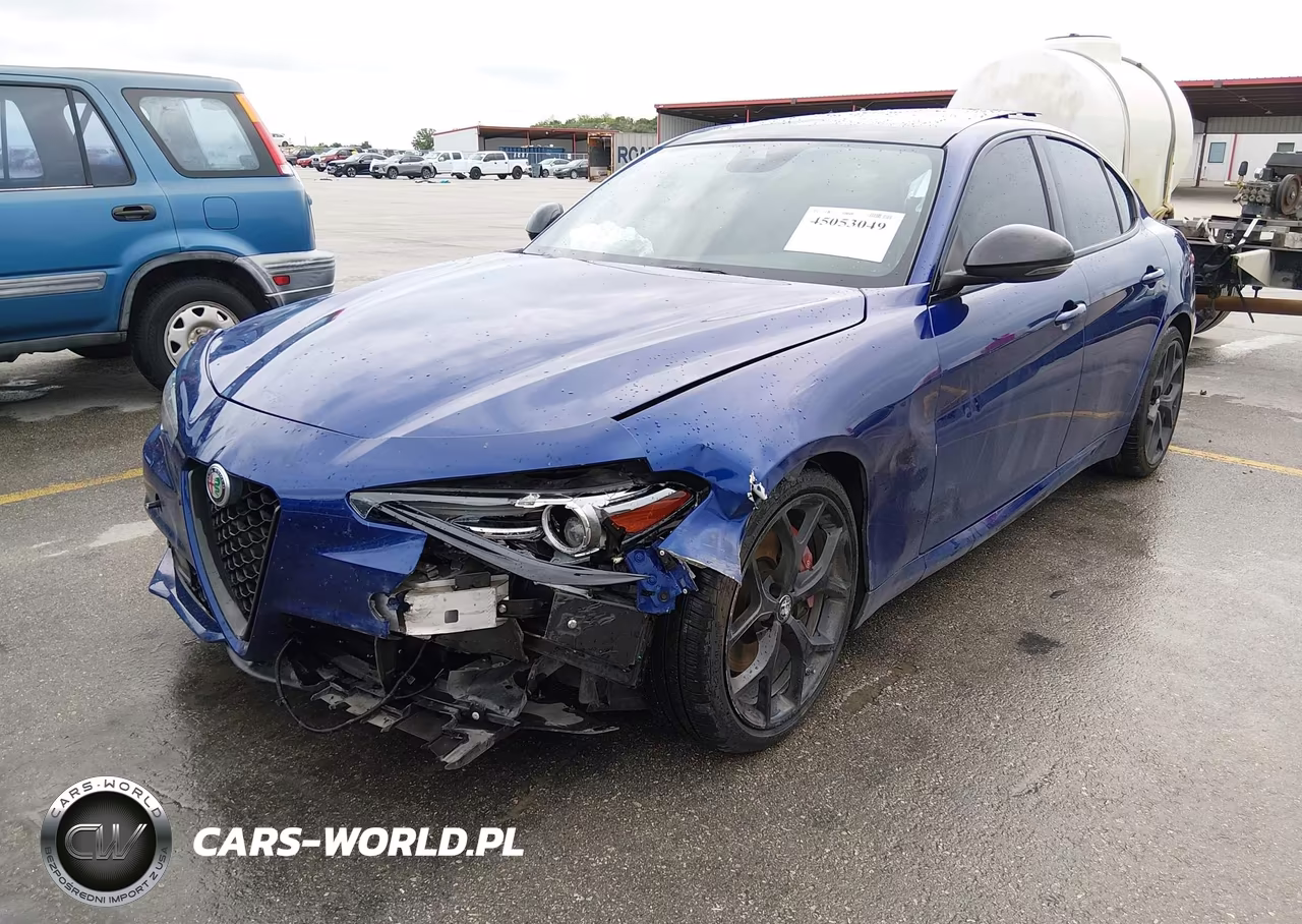 2020 Alfa Romeo Giulia Sport Rwd VIN:ZARFAMAN2L7630404 - 2