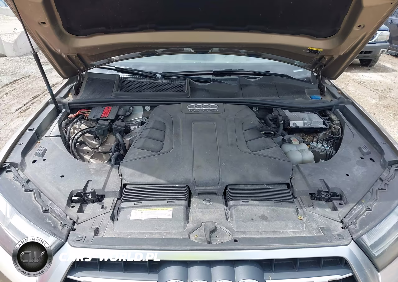 2018 Audi Q7 Prestige VIN:WA1VABF7XJD018304 - 10