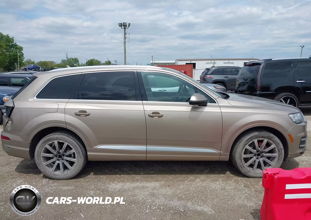 2018 Audi Q7 Prestige VIN:WA1VABF7XJD018304 - 13