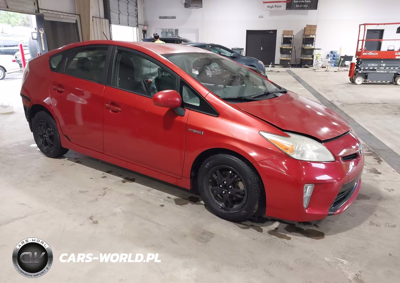 2013 Toyota Prius Two
