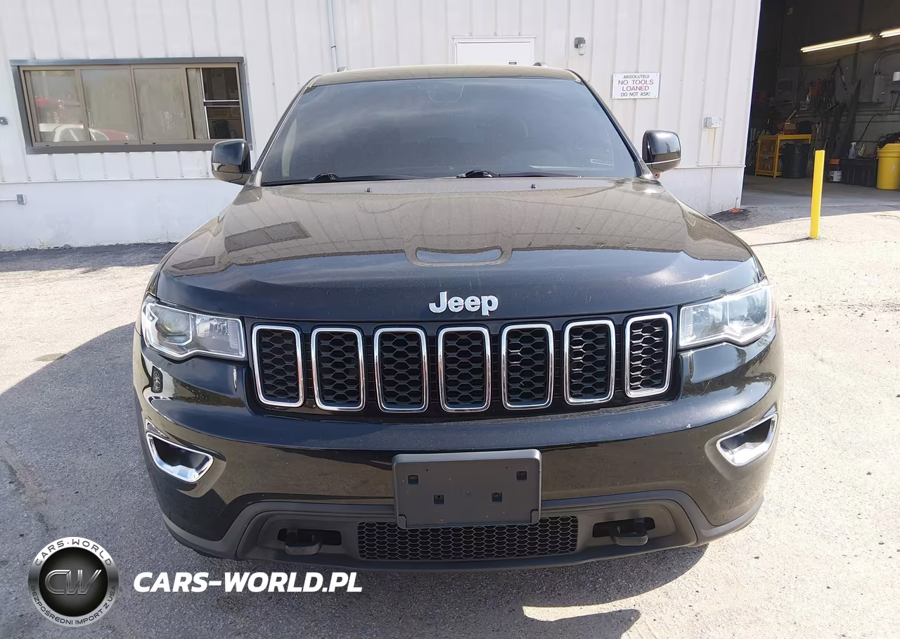 2020 Jeep Grand Cherokee Laredo E 4X4 VIN:1C4RJFAG9LC443981 - 12