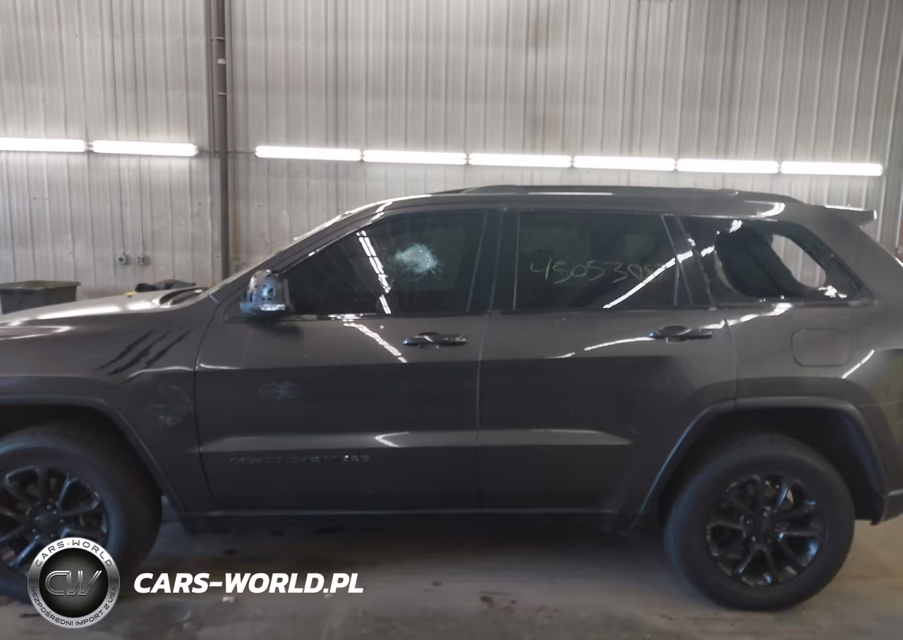 2015 Jeep Grand Cherokee Limited VIN:1C4RJFBG8FC848233 - 15