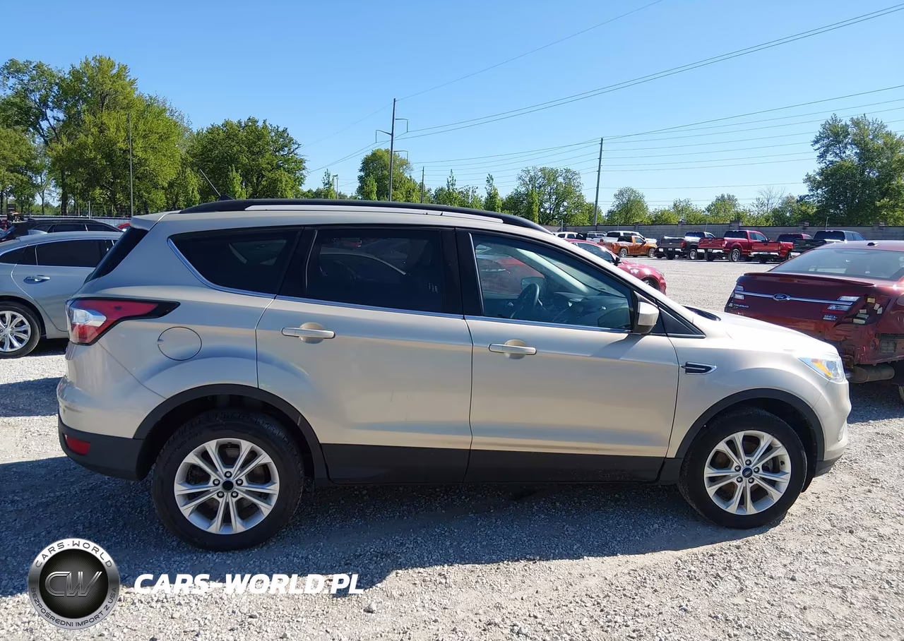 2018 Ford Escape Se VIN:1FMCU0GD4JUB09545 - 14