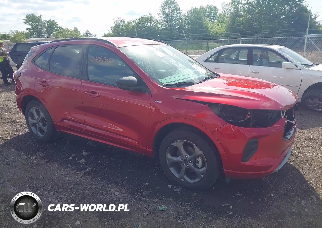 2024 Ford Escape St-Line
