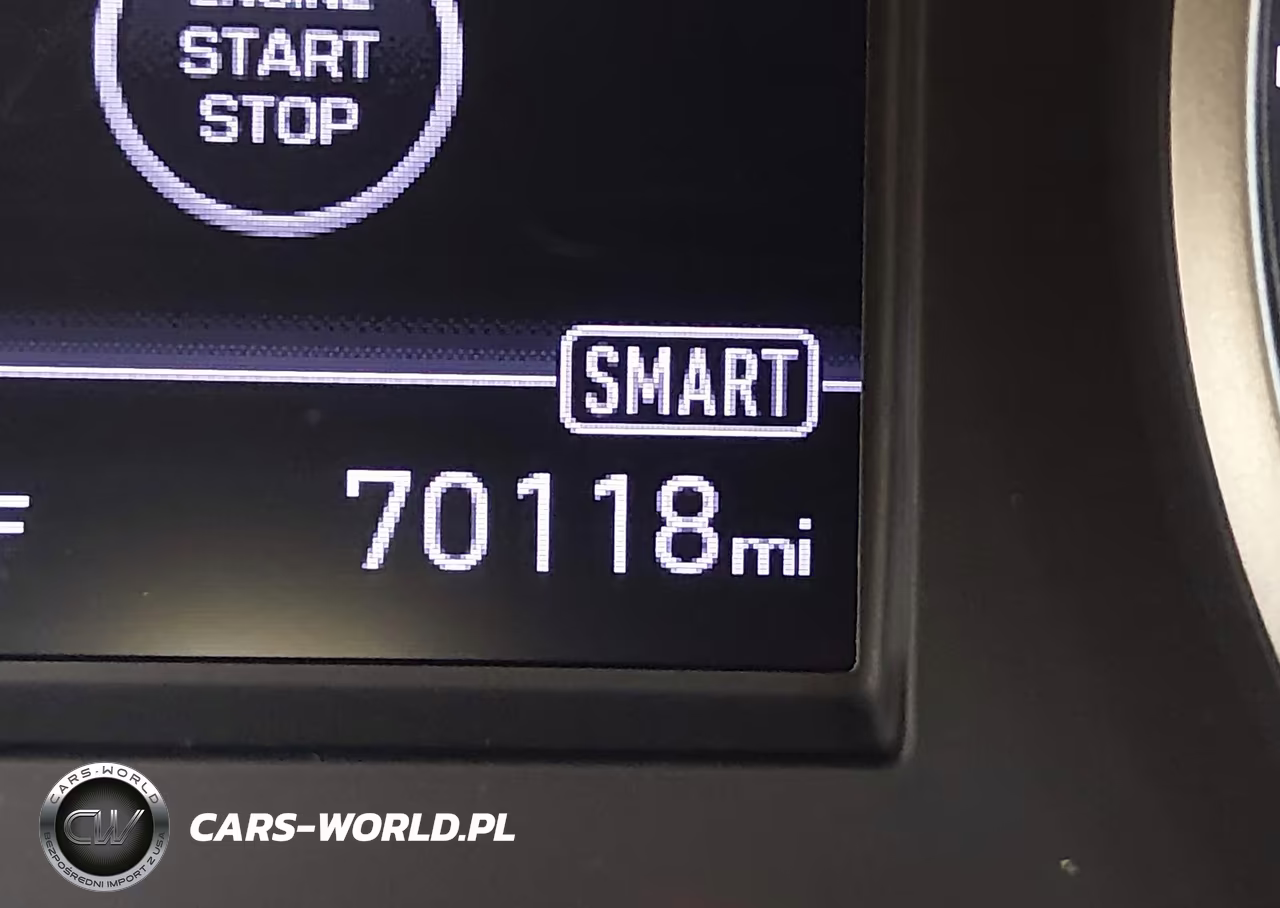 2019 Hyundai Elantra Value Edition VIN:5NPD84LF5KH418013 - 16