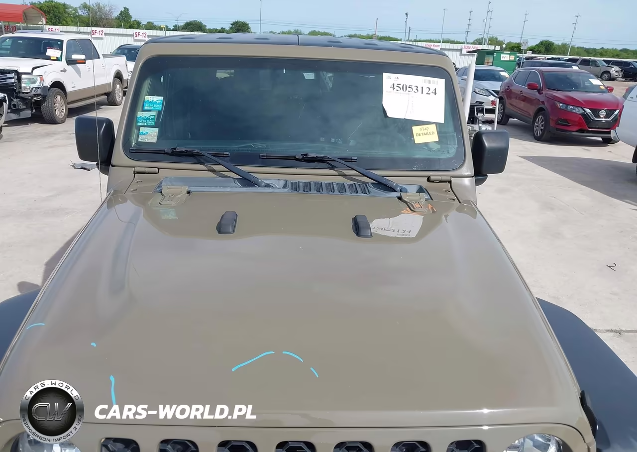 2020 Jeep Gladiator Sport S 4X4 VIN:1C6HJTAG5LL191325 - 10
