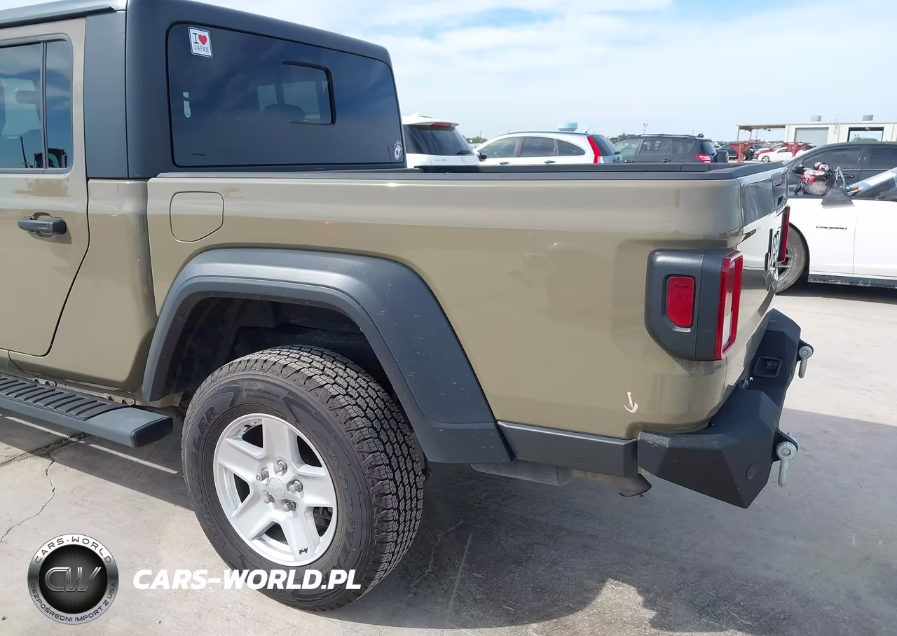 2020 Jeep Gladiator Sport S 4X4 VIN:1C6HJTAG5LL191325 - 17