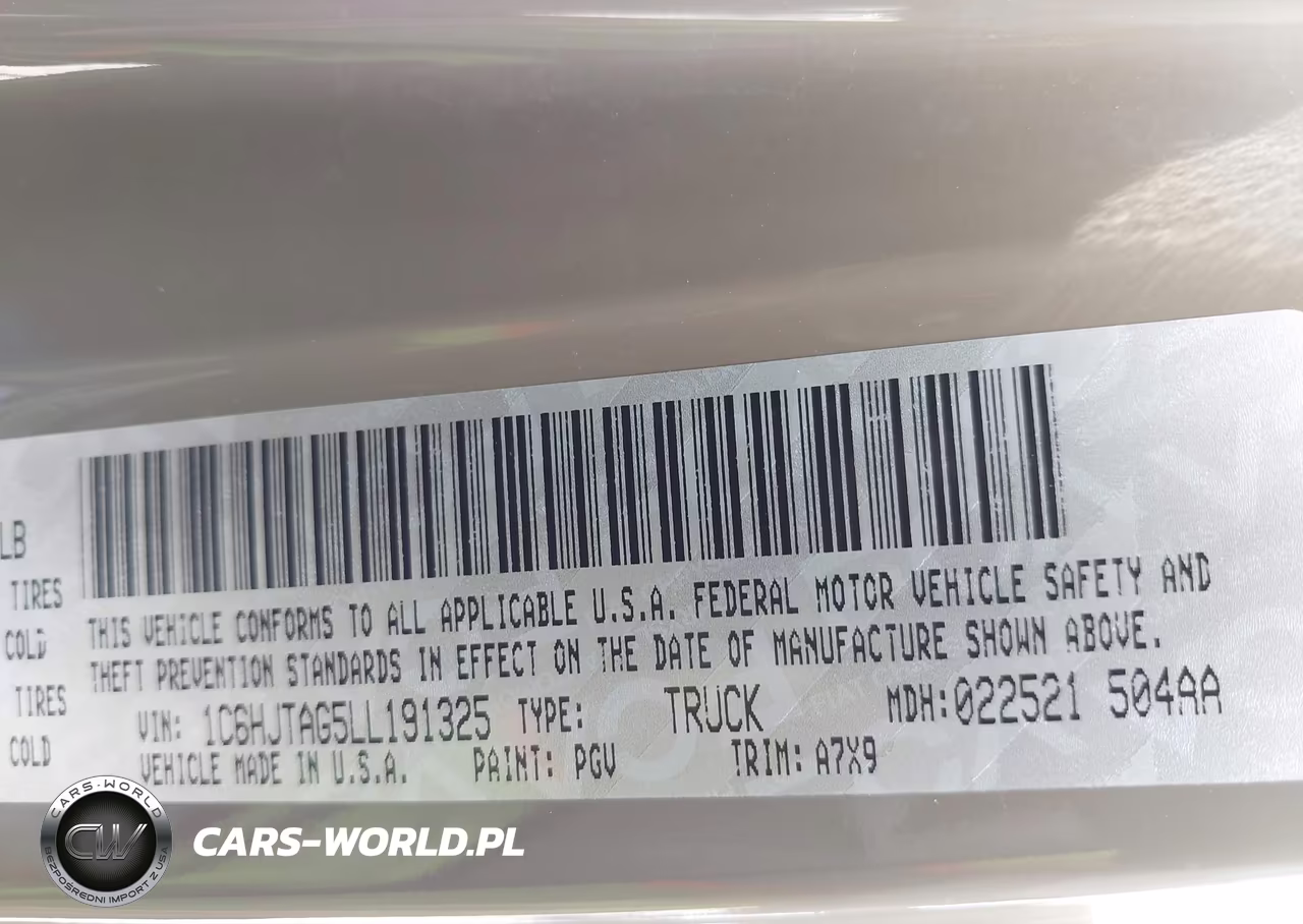 2020 Jeep Gladiator Sport S 4X4 VIN:1C6HJTAG5LL191325 - 9