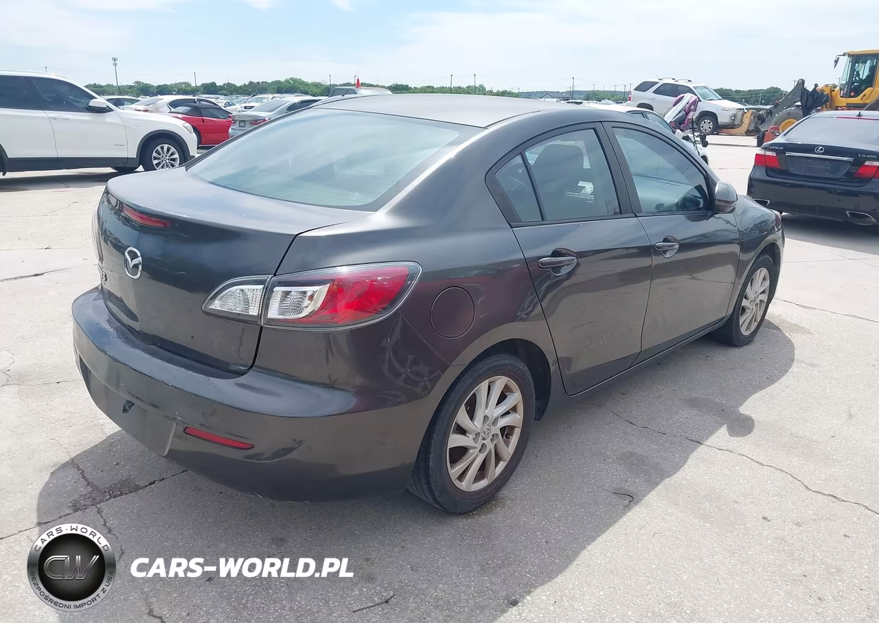 2012 Mazda Mazda3 I Touring VIN:JM1BL1VF5C1514248 - 4