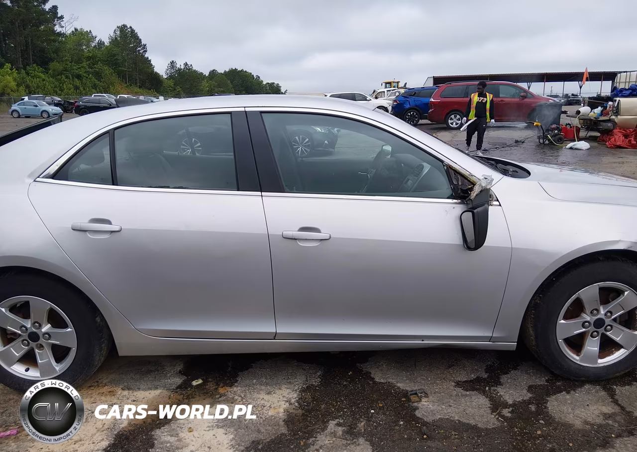2015 Chevrolet Malibu Ls VIN:1G11B5SL8FF115155 - 13
