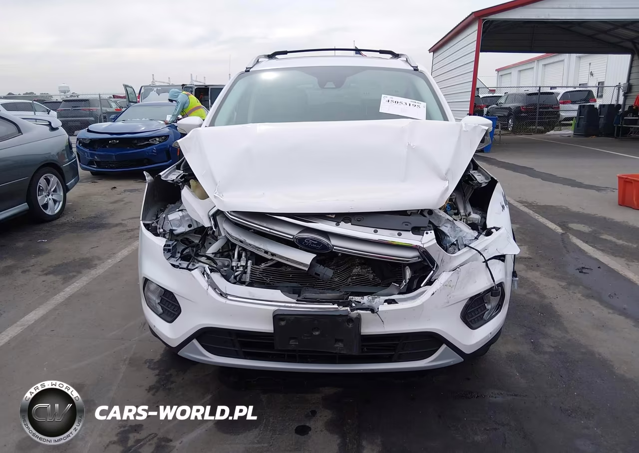 2017 Ford Escape Titanium VIN:1FMCU0J94HUD34515 - 13
