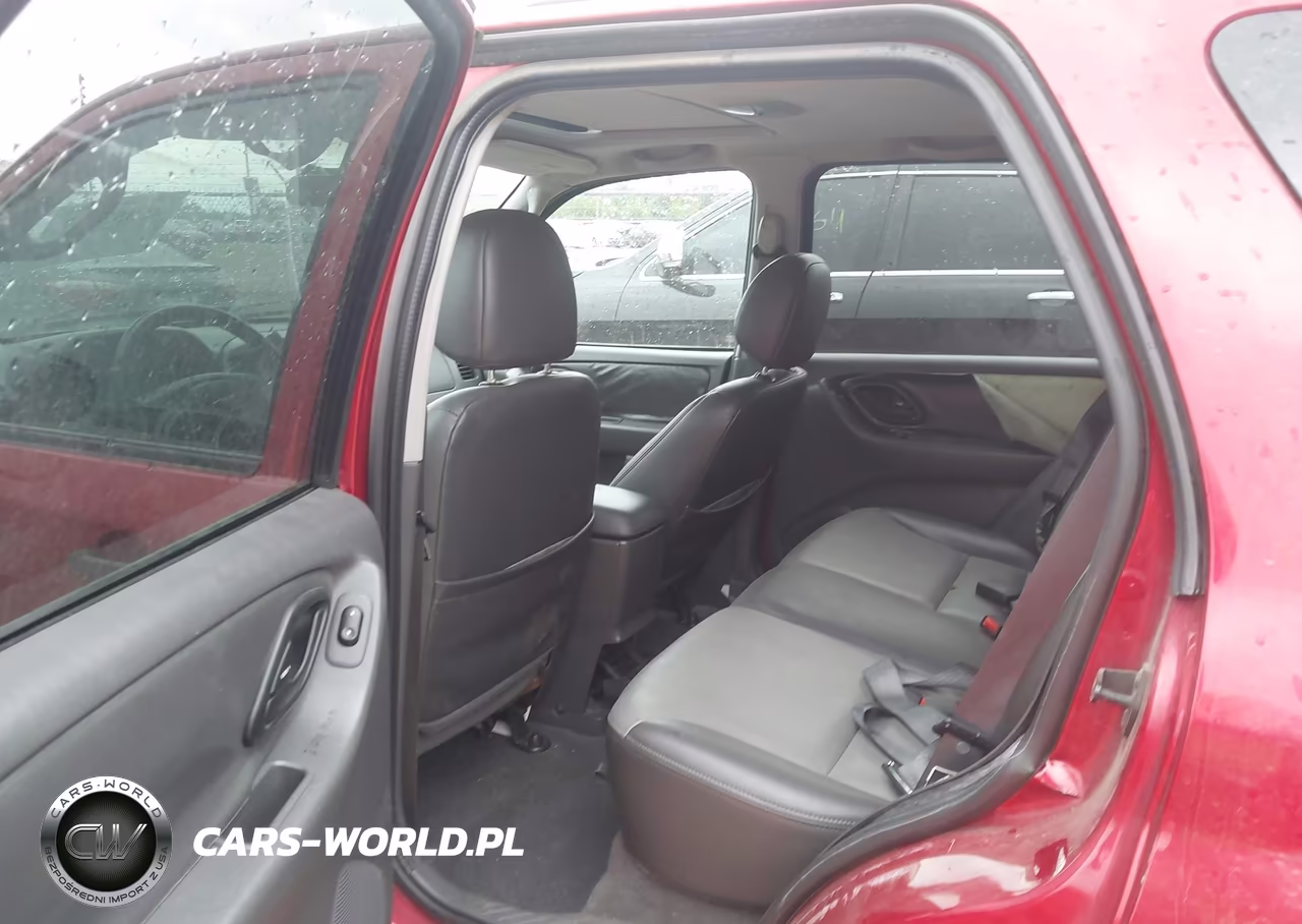 2004 Ford Escape Xlt VIN:1FMYU93184DA07949 - 8
