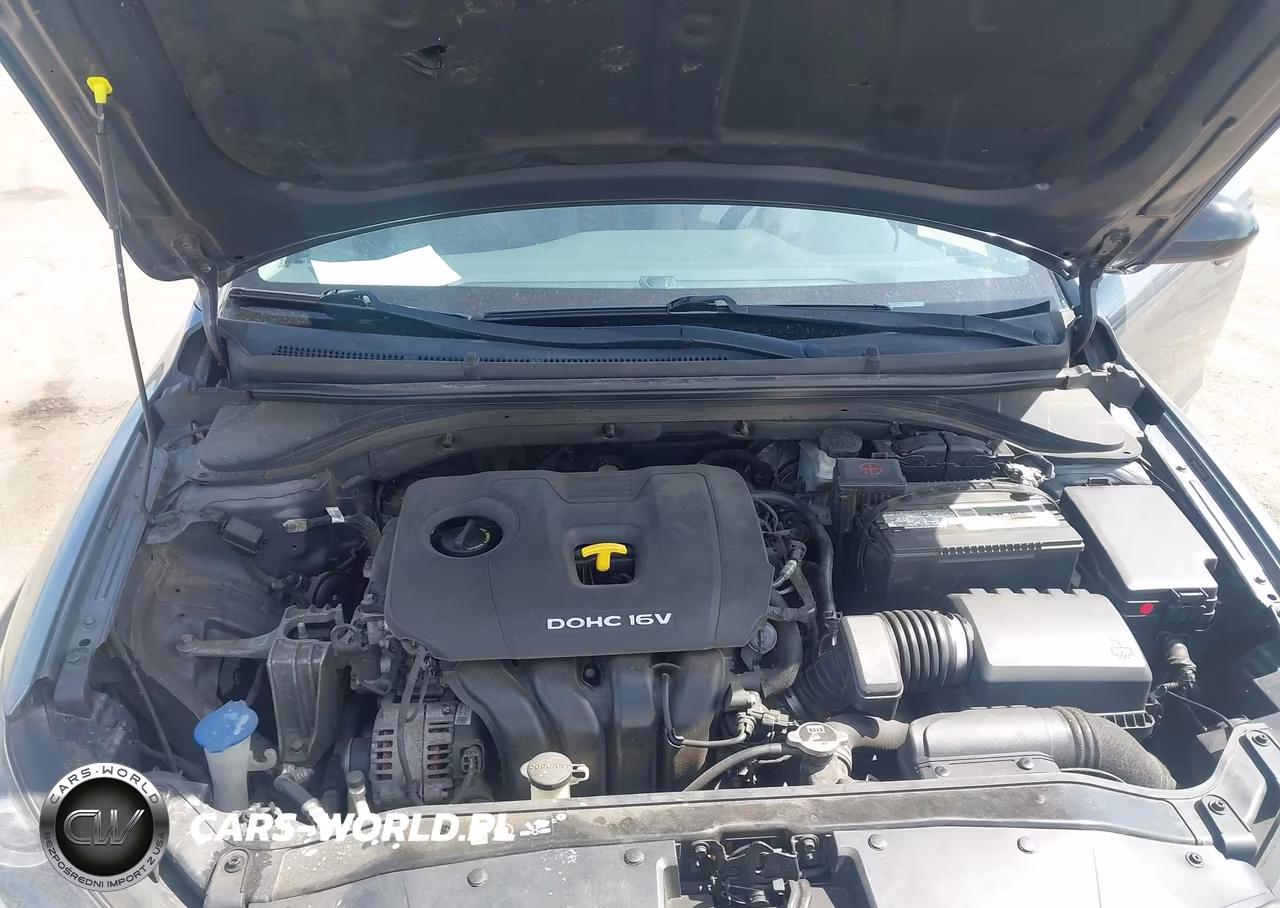 2018 Hyundai Elantra Sel VIN:5NPD84LF8JH312315 - 10