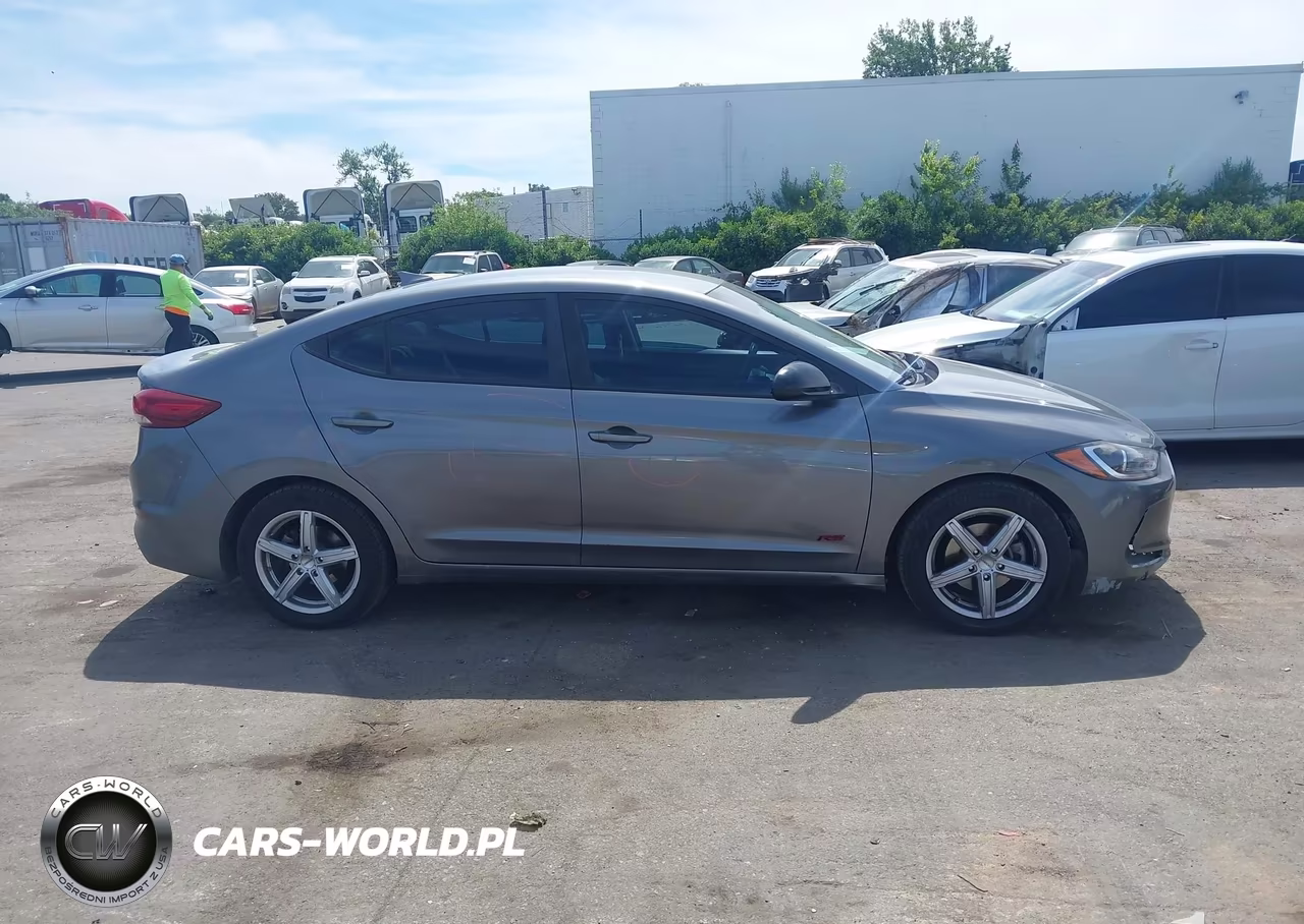 2018 Hyundai Elantra Sel VIN:5NPD84LF8JH312315 - 13