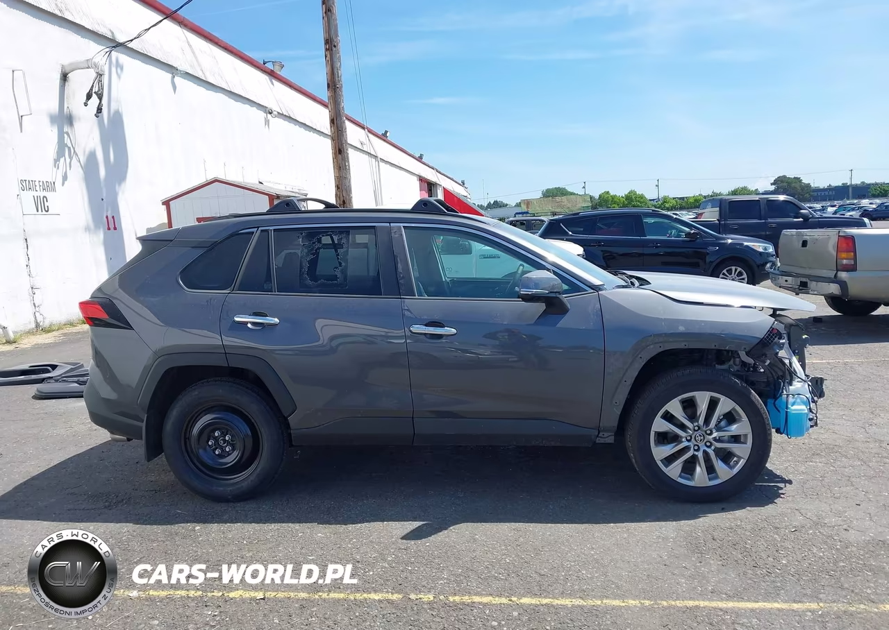2025 Toyota Rav4 Xle Premium VIN:2T3A1RFV2SW595473 - 14