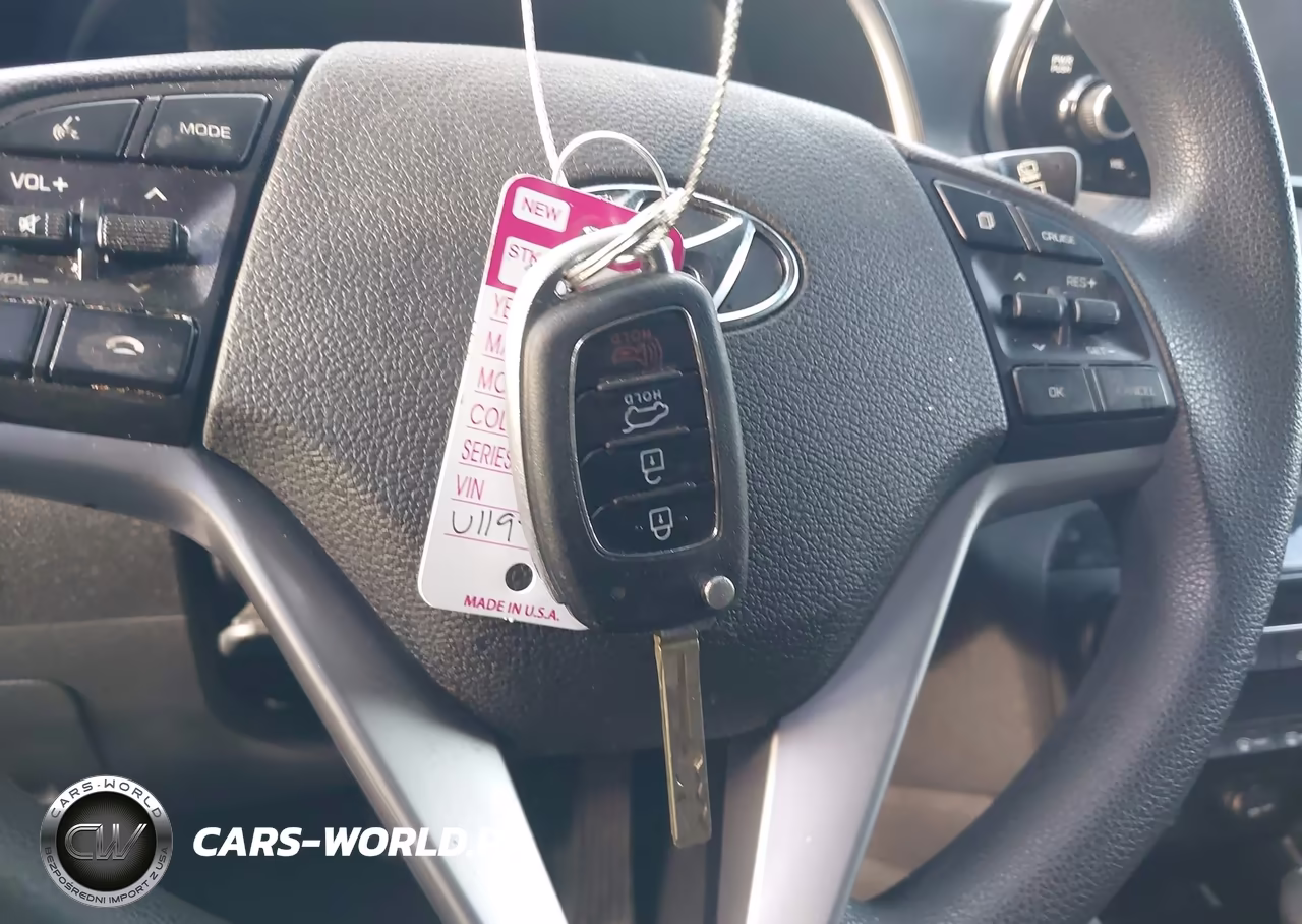 2020 Hyundai Tucson Se VIN:KM8J23A45LU119768 - 11