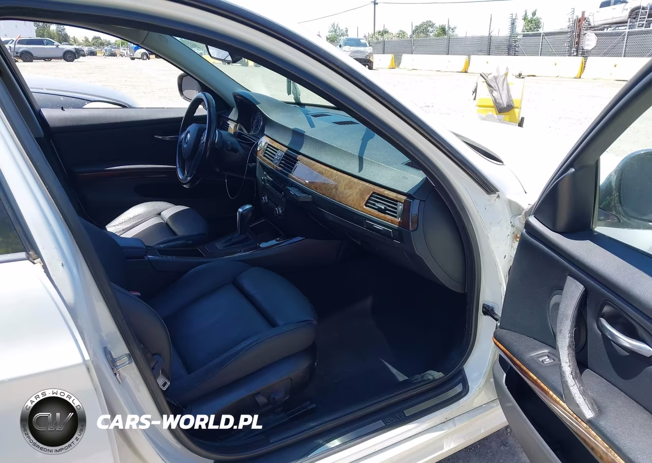 2010 BMW 335I VIN:WBAPM7G59ANL89011 - 5