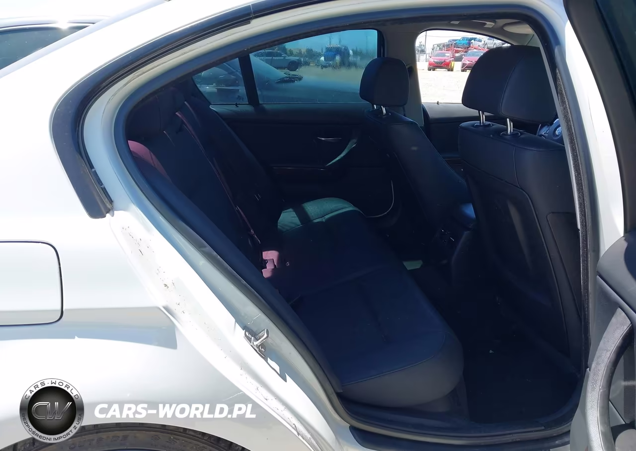 2010 BMW 335I VIN:WBAPM7G59ANL89011 - 8