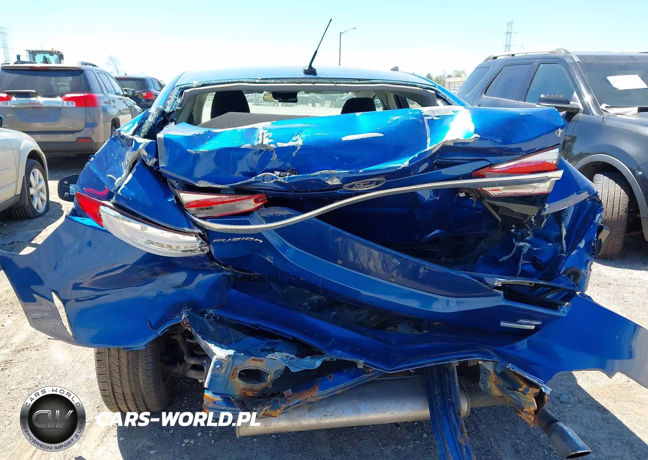 2018 Ford Fusion Se VIN:3FA6P0HDXJR112843 - 16