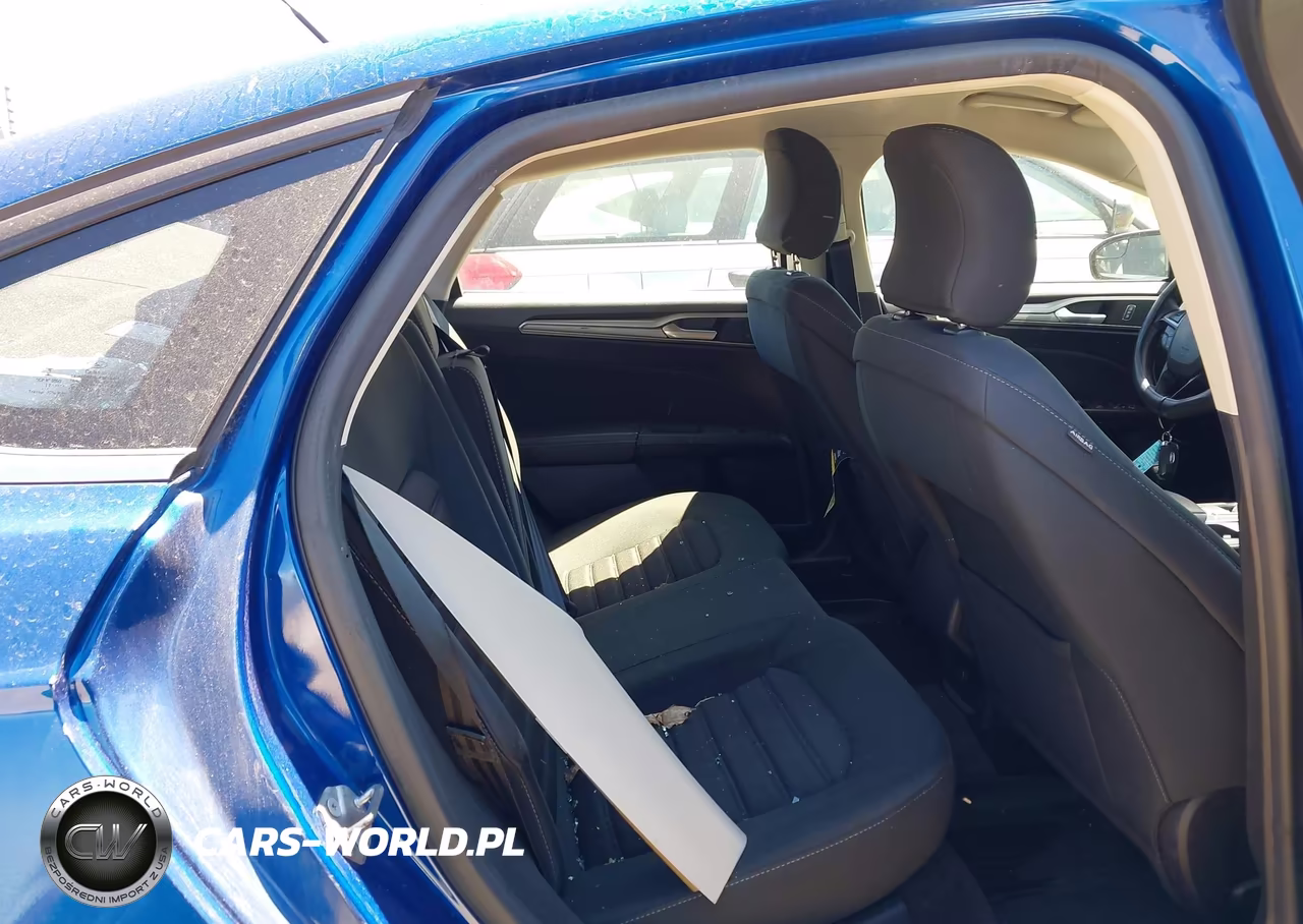 2018 Ford Fusion Se VIN:3FA6P0HDXJR112843 - 8