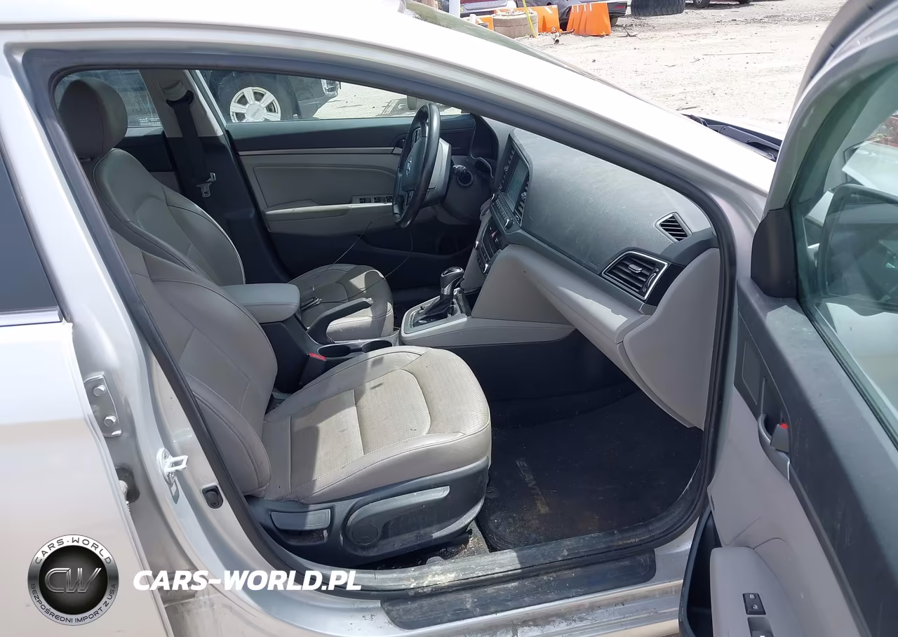 2017 Hyundai Elantra Limited VIN:5NPD84LFXHH054762 - 5