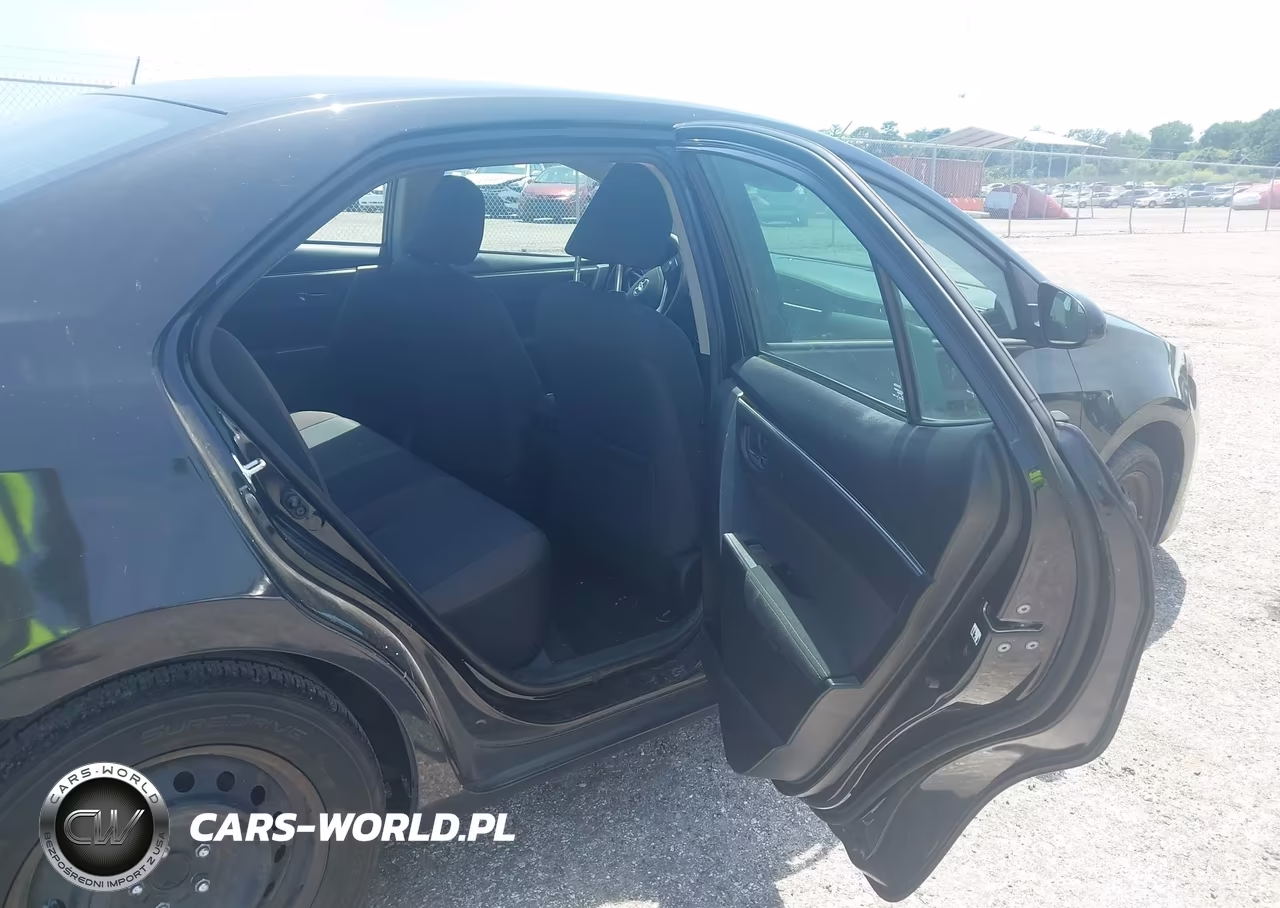 2019 Toyota Corolla Le VIN:5YFBURHE7KP932657 - 8