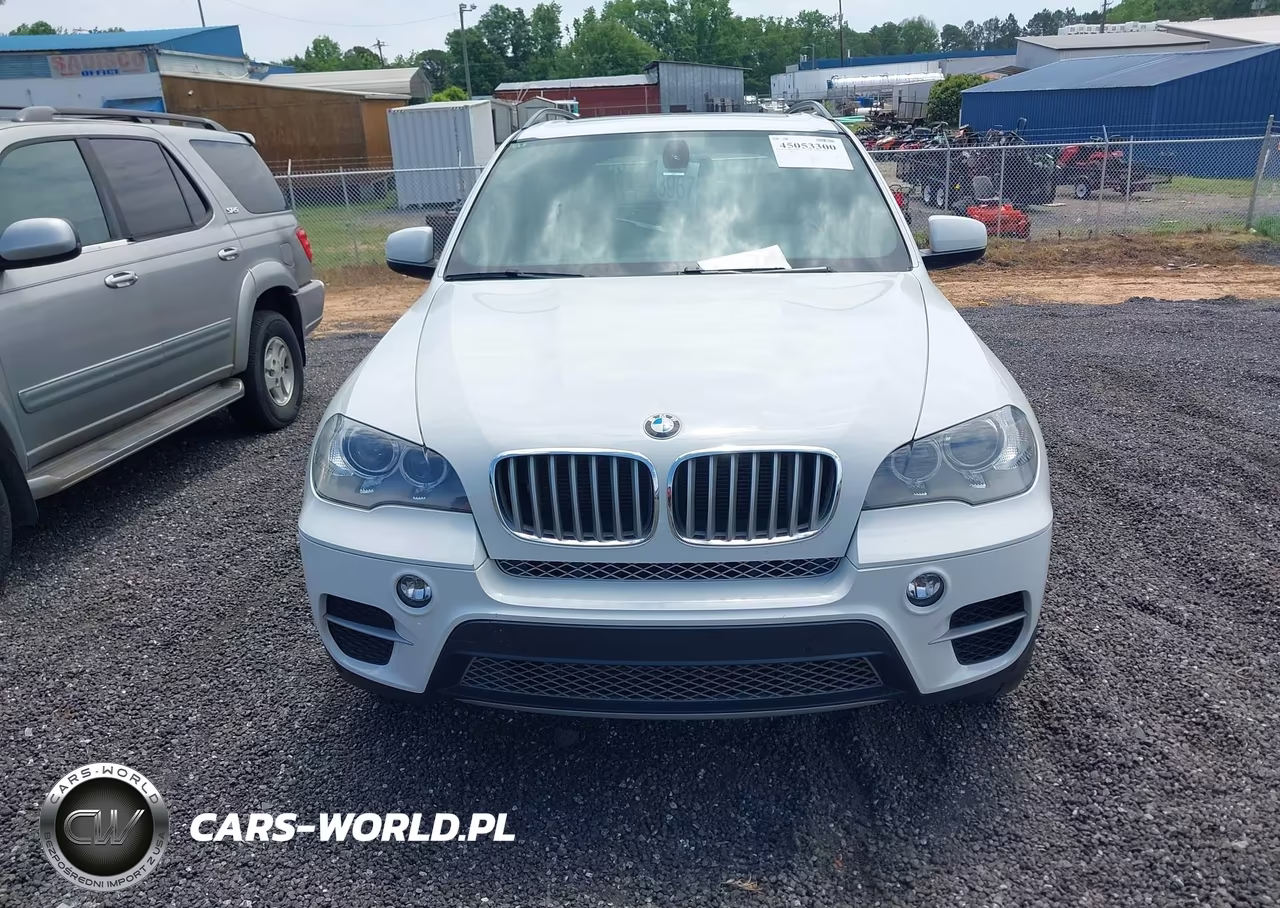 2012 BMW X5 xDrive35D VIN:5UXZW0C58CL668109 - 12