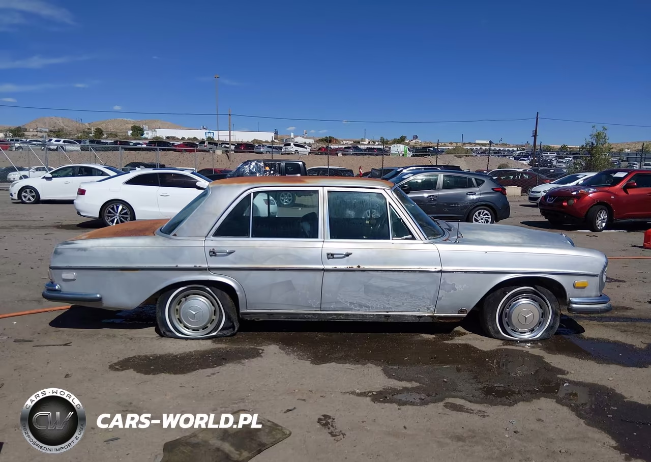 1970 Mercedes-Benz 280 Series VIN:00010801612042505 - 12