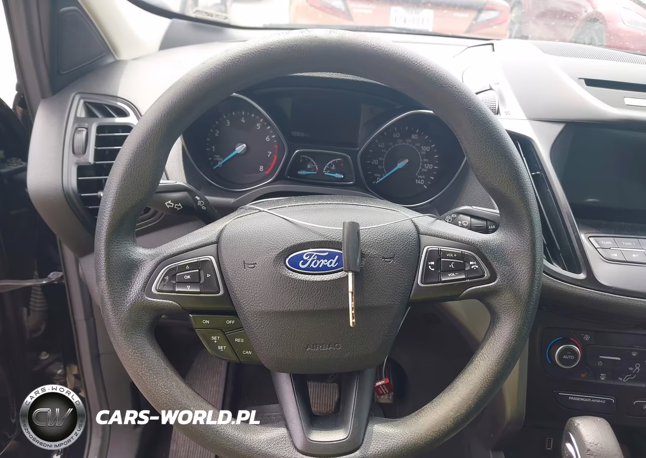 2018 Ford Escape Se VIN:1FMCU0GD6JUA39854 - 11