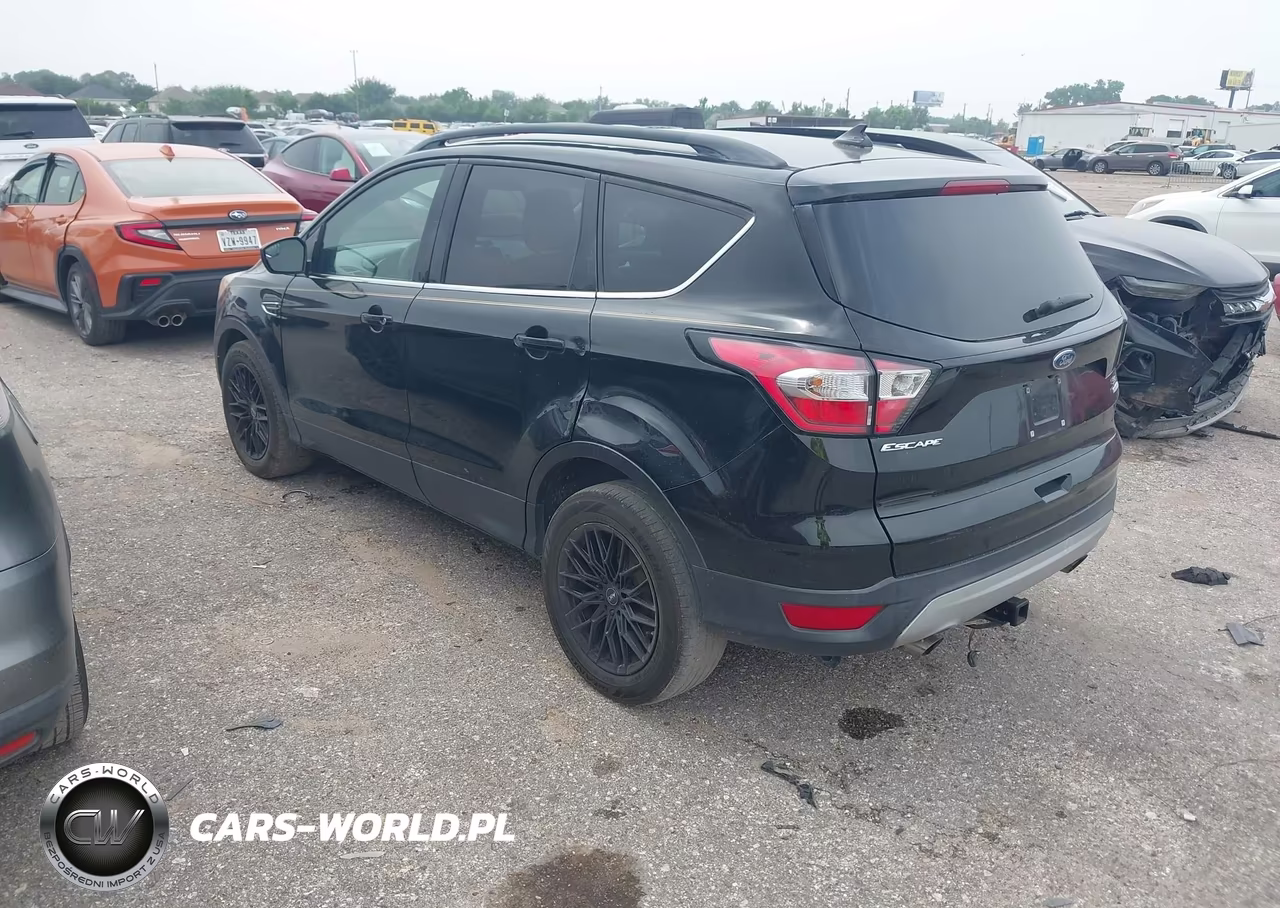 2018 Ford Escape Se VIN:1FMCU0GD6JUA39854 - 3
