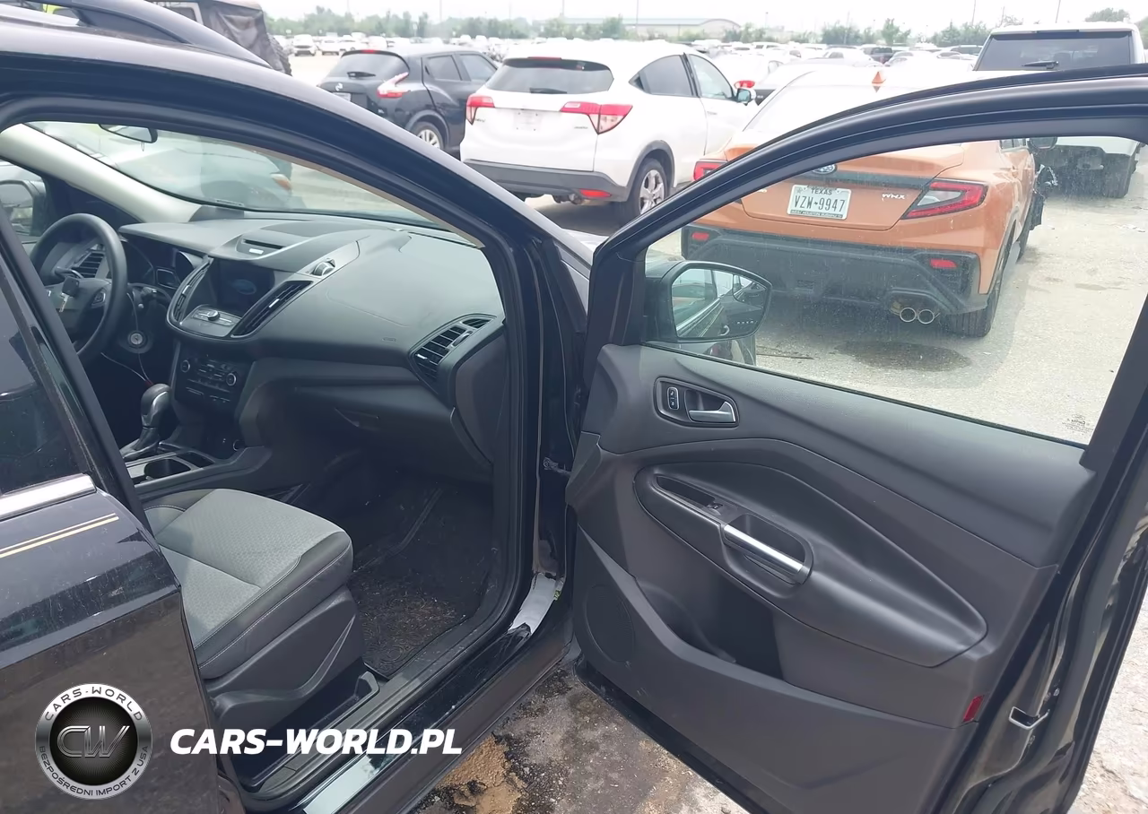 2018 Ford Escape Se VIN:1FMCU0GD6JUA39854 - 5