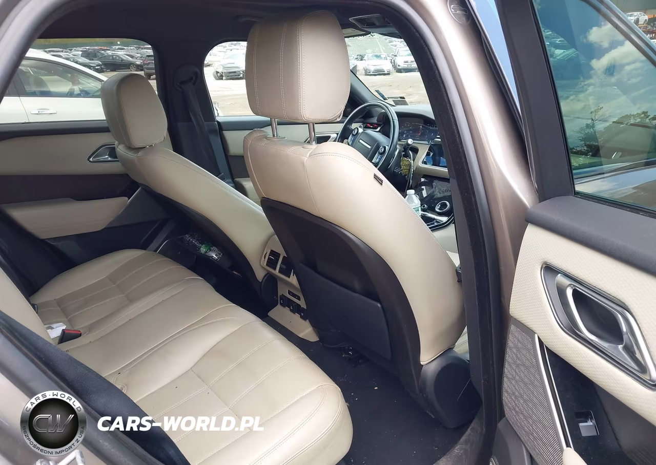 2018 Land Rover Range Rover Velar P250 Se R-Dynamic VIN:SALYL2RX1JA749447 - 8