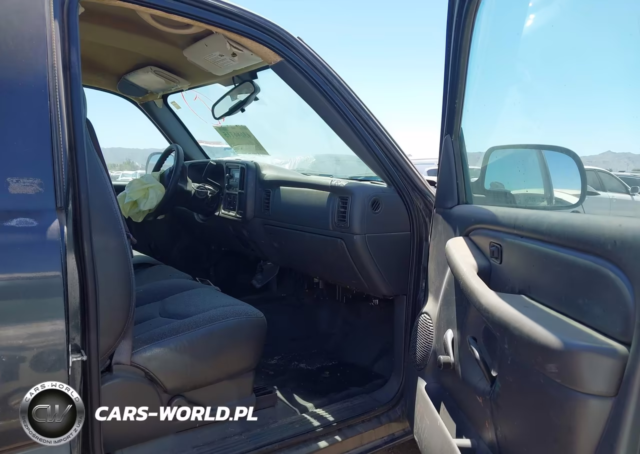 2004 Chevrolet Silverado 1500 Work Truck VIN:1GCEC14X14Z308838 - 5