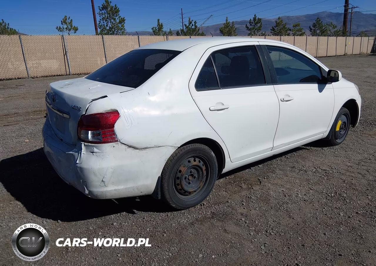 2007 Toyota Yaris VIN:JTDBT923671065693 - 4