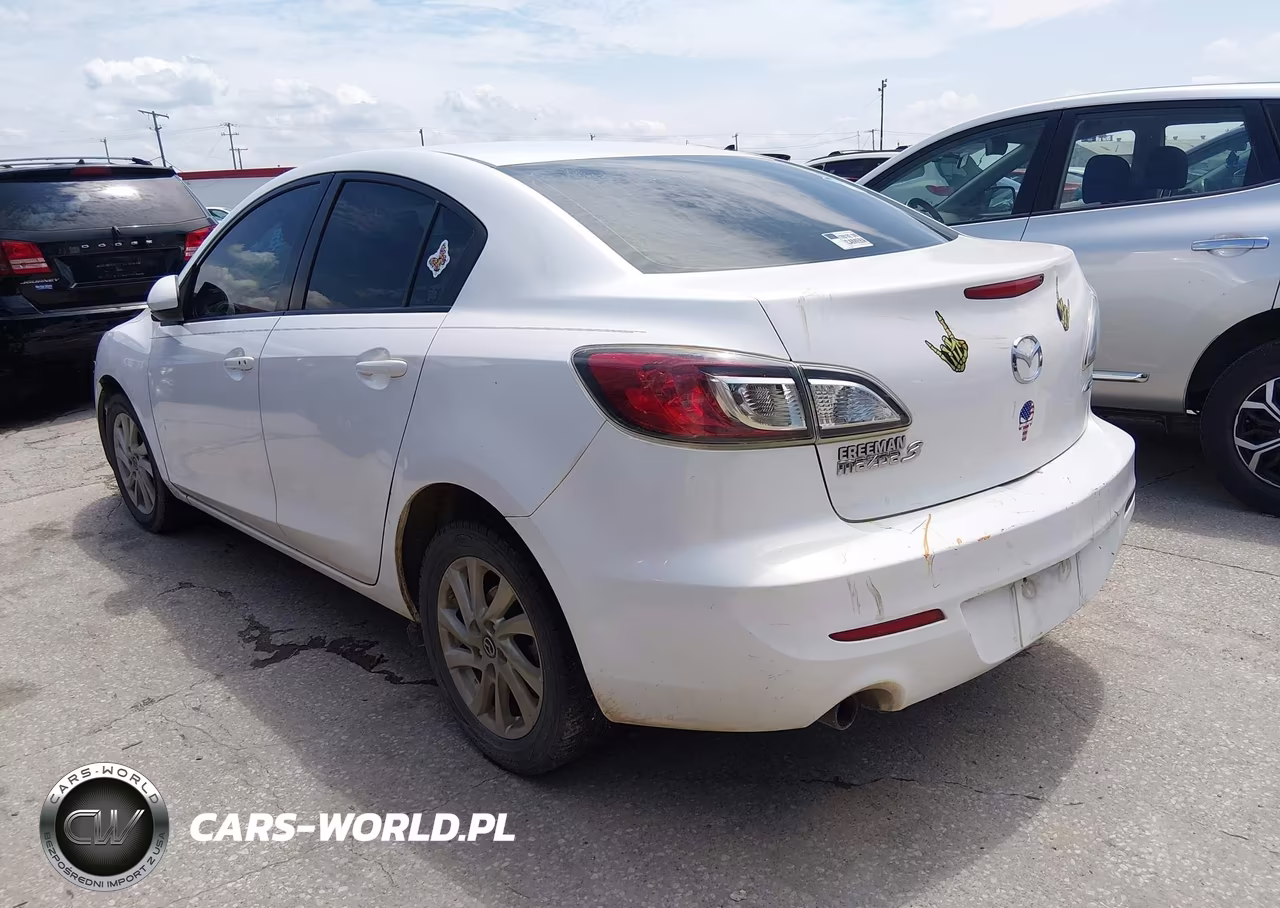MAZDA MAZDA3 VIN:JM1BL1V7XD1762666 - 3
