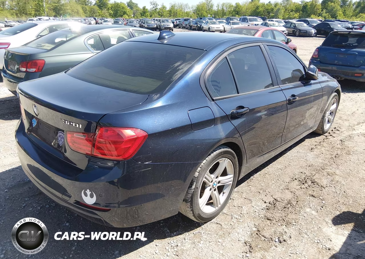 2014 BMW 320I xDrive VIN:WBA3C3G52ENS71530 - 4
