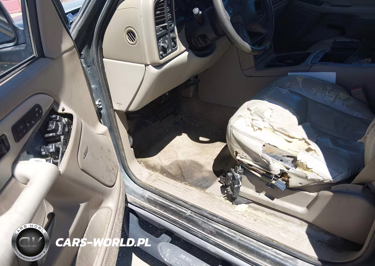 2003 Chevrolet Suburban 1500 Z71 VIN:3GNFK16T93G284005 - 12