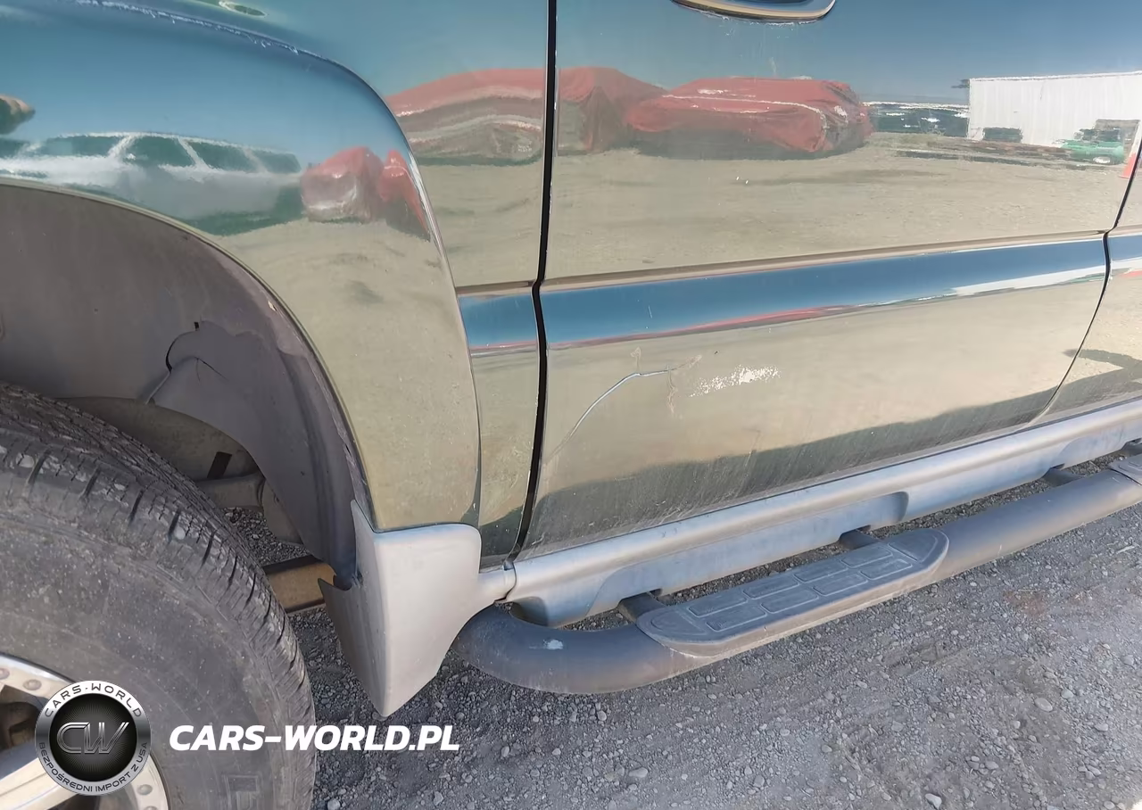 2003 Chevrolet Suburban 1500 Z71 VIN:3GNFK16T93G284005 - 6