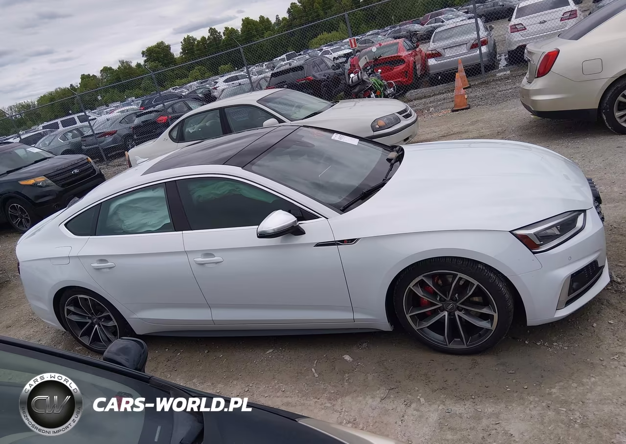 2018 Audi S5 3.0T Premium Plus VIN:WAUC4CF50JA069575 - 13
