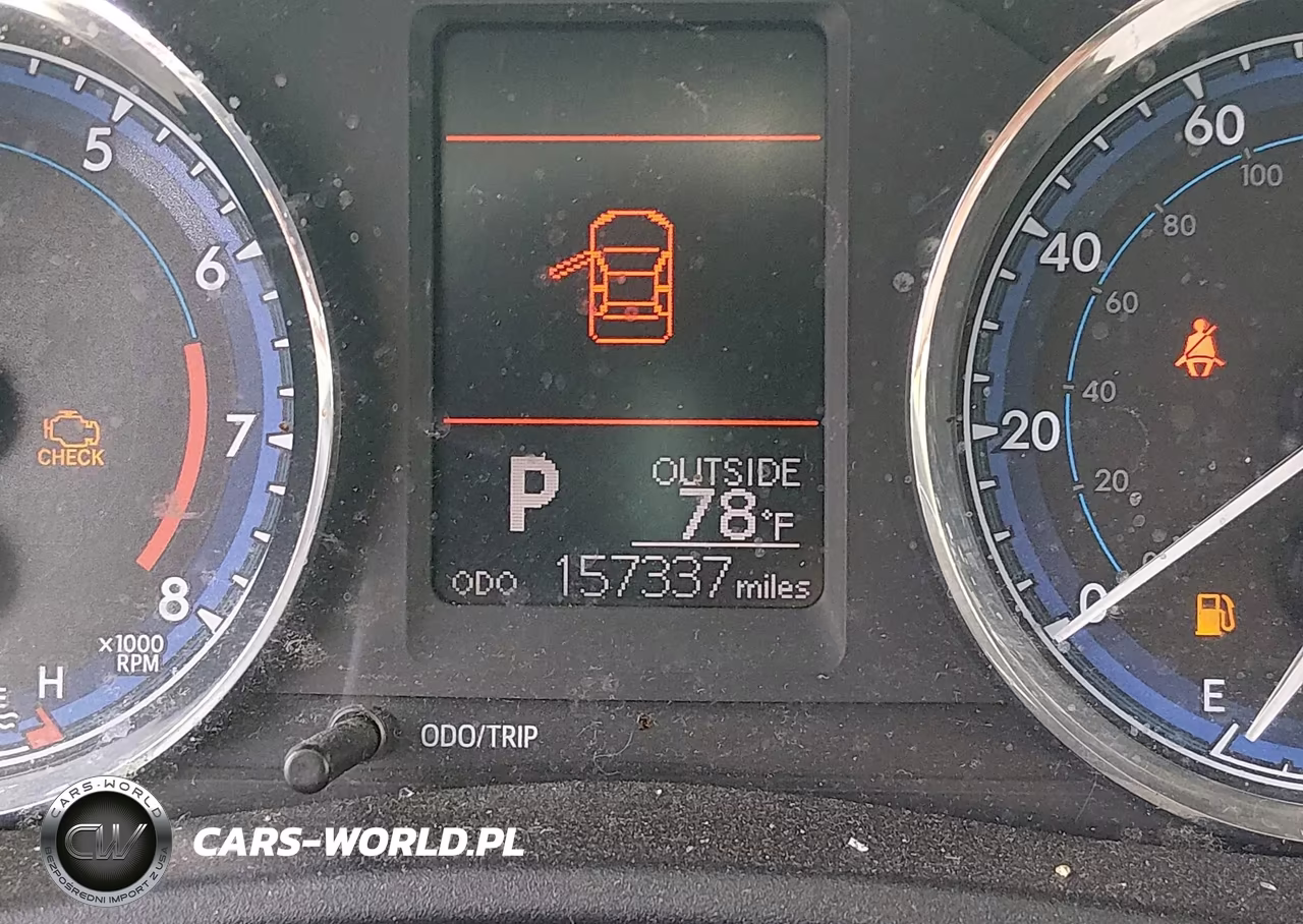 2018 Toyota Corolla Le VIN:2T1BURHE8JC066711 - 15