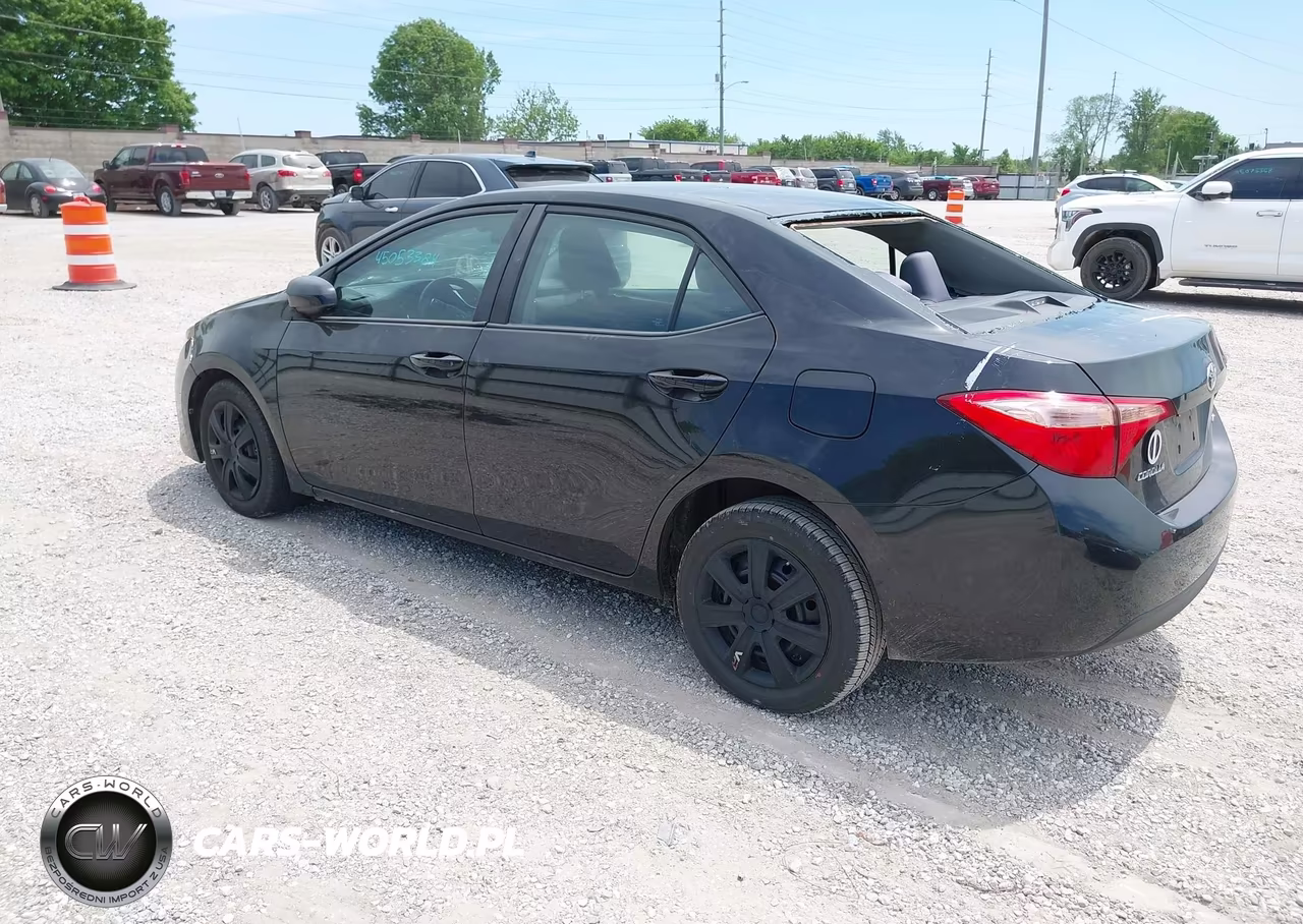 2018 Toyota Corolla Le VIN:2T1BURHE8JC066711 - 3