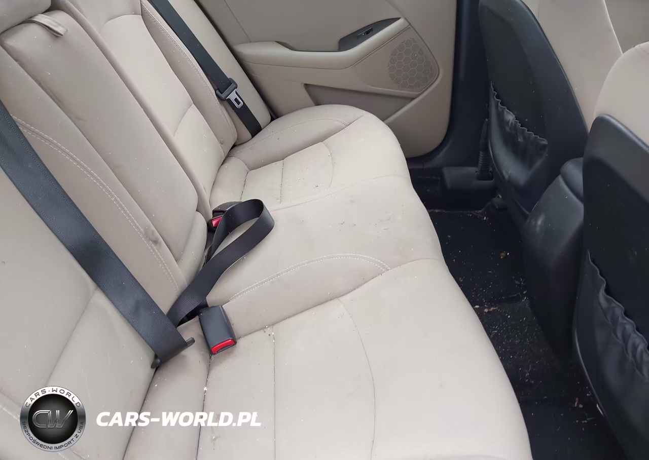 2015 Kia Optima Lx VIN:5XXGM4A76FG480736 - 8