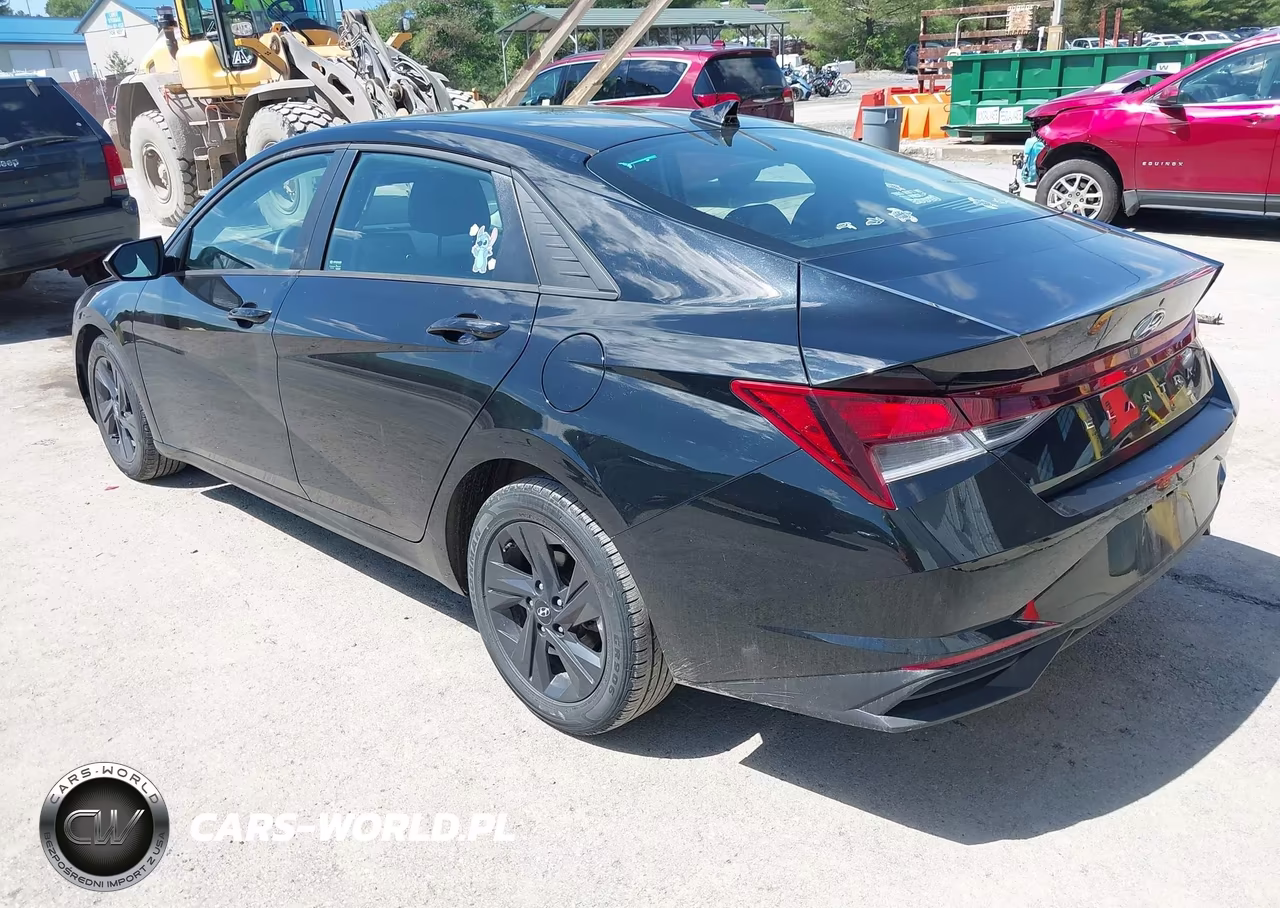 2021 Hyundai Elantra Sel VIN:5NPLM4AG5MH021715 - 3