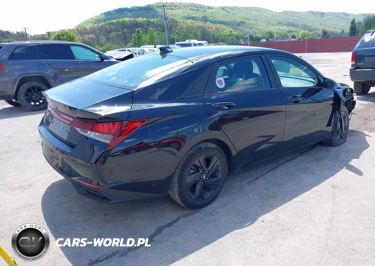 2021 Hyundai Elantra Sel VIN:5NPLM4AG5MH021715 - 4