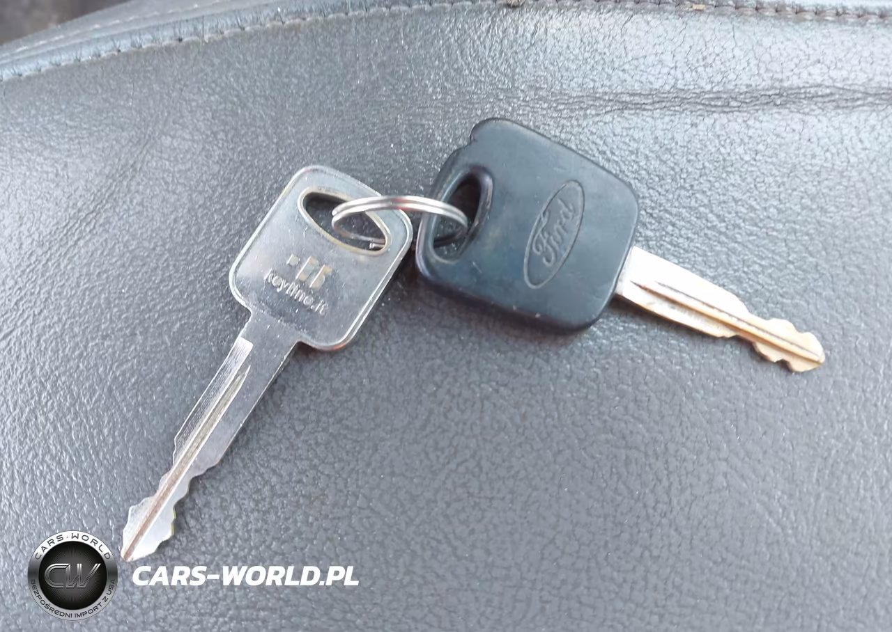 2004 Ford Focus Zx5 VIN:3FAFP37Z24R101533 - 11
