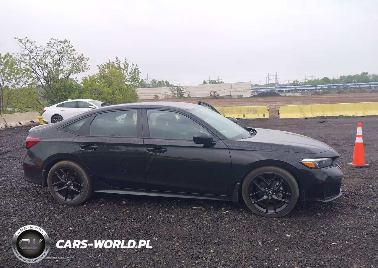 2025 Honda Civic Sport VIN:2HGFE2F55SH558081 - 13