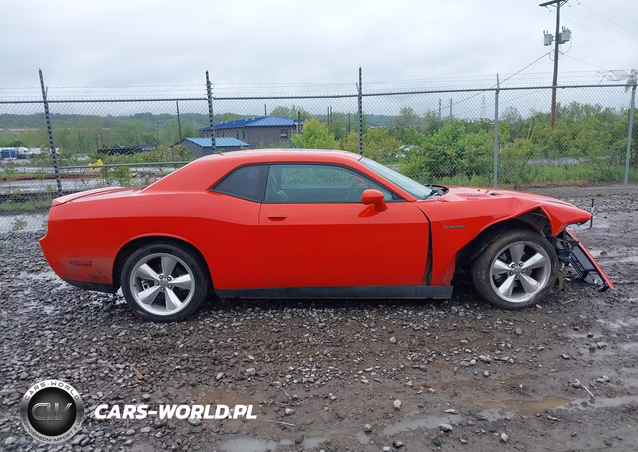 2013 Dodge Challenger R-T Classic VIN:2C3CDYBTXDH733699 - 14