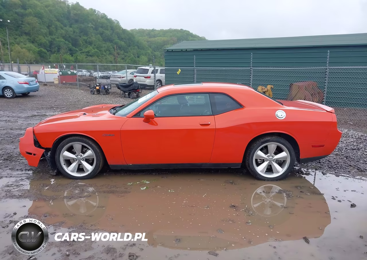 2013 Dodge Challenger R-T Classic VIN:2C3CDYBTXDH733699 - 15